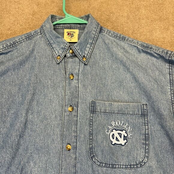 UNC Tar Heels Denim Shirt Men's XL Blue Long Sleeve Button Down Joe College - Picture 2 of 13